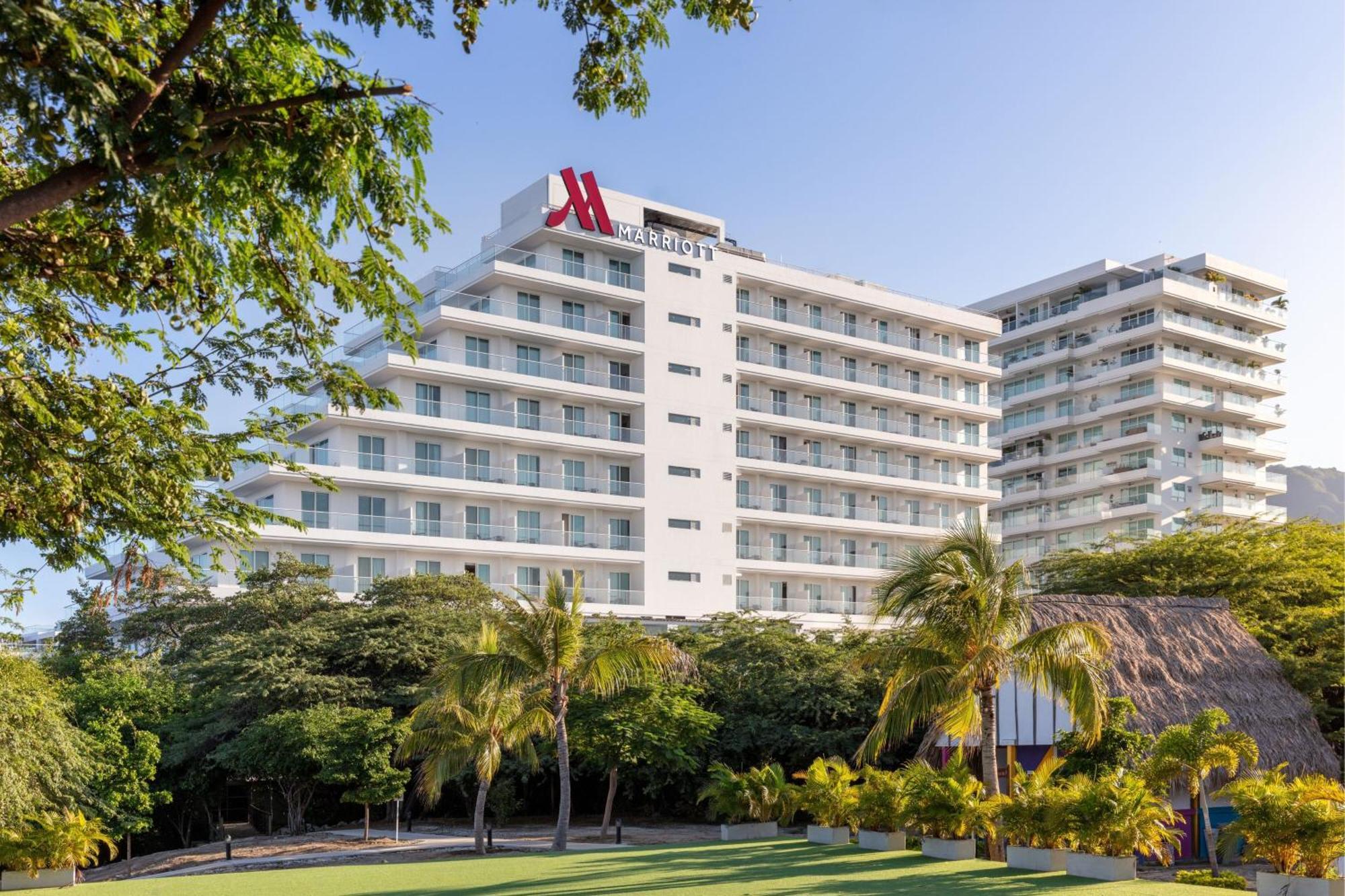 ซานตา มาร์ตา แมริออท รีสอร์ต ปลายา ดอร์มิดา Hotel ซันตามาร์ตา ภายนอก รูปภาพ Marriott Cancún Resort