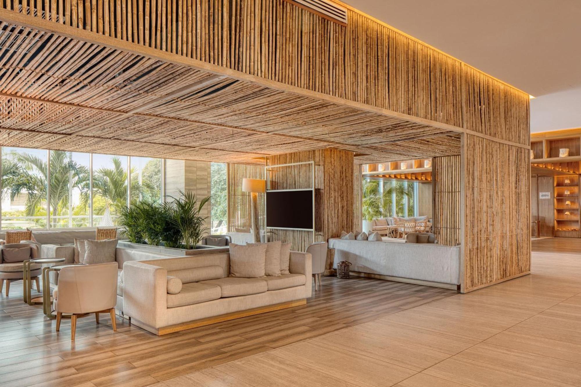 ซานตา มาร์ตา แมริออท รีสอร์ต ปลายา ดอร์มิดา Hotel ซันตามาร์ตา ภายนอก รูปภาพ The lobby of the hotel